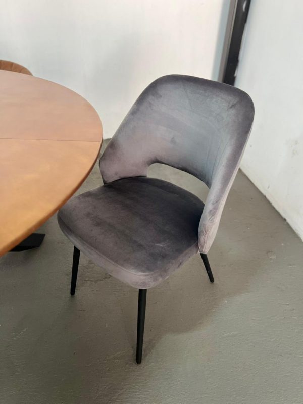 Silla Valencia Minimalista | Terciopelo Gris | Estructura Herreria