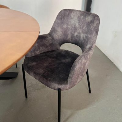 Silla Europa Minimalista | Terciopelo Gris | Estructura Herreria